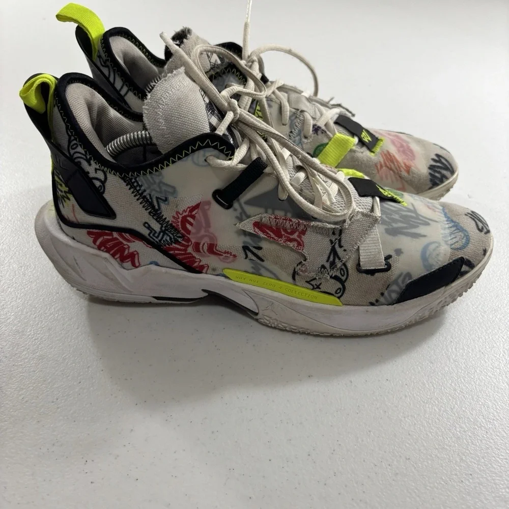 Nike Jordan Why Not Zer0.4 Graffiti Westbrook Shoes Men Sz 10.5 DD4887-007 Good